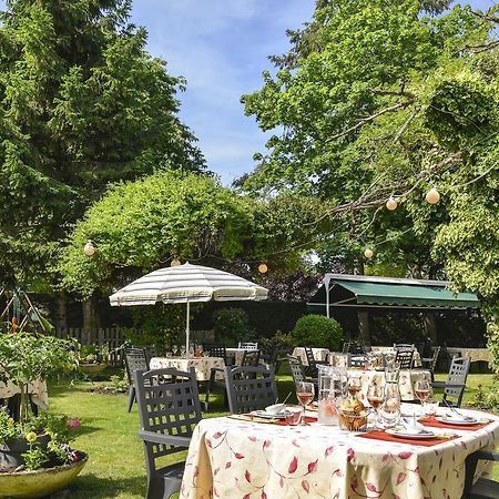 Logis Hotels Restaurant Le Dauphin Сальбри Экстерьер фото