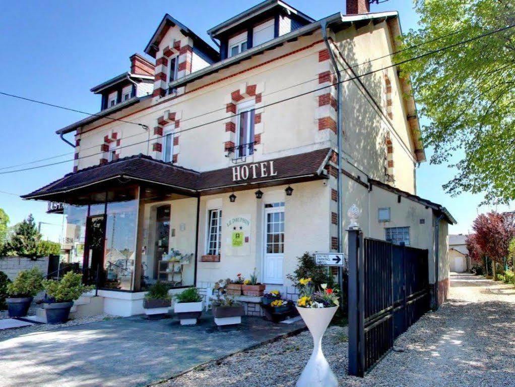 Logis Hotels Restaurant Le Dauphin Сальбри Экстерьер фото