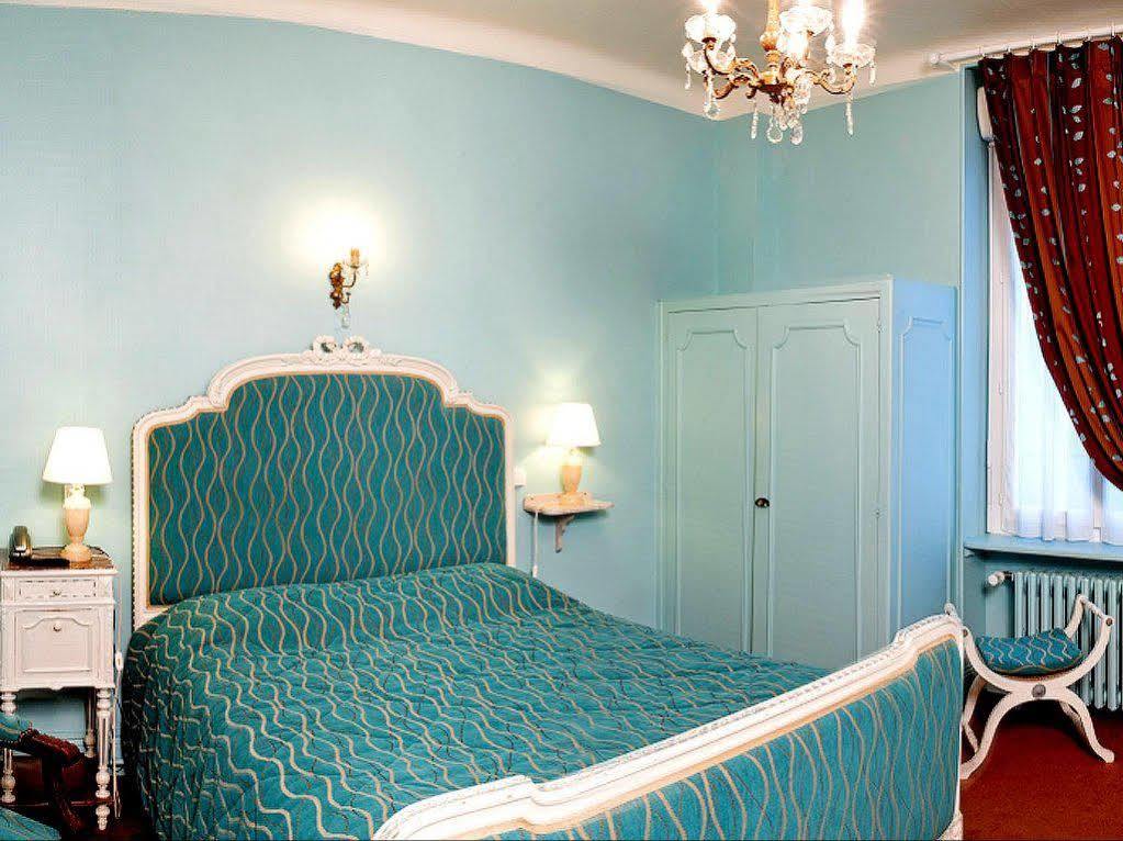 Logis Hotels Restaurant Le Dauphin Сальбри Экстерьер фото